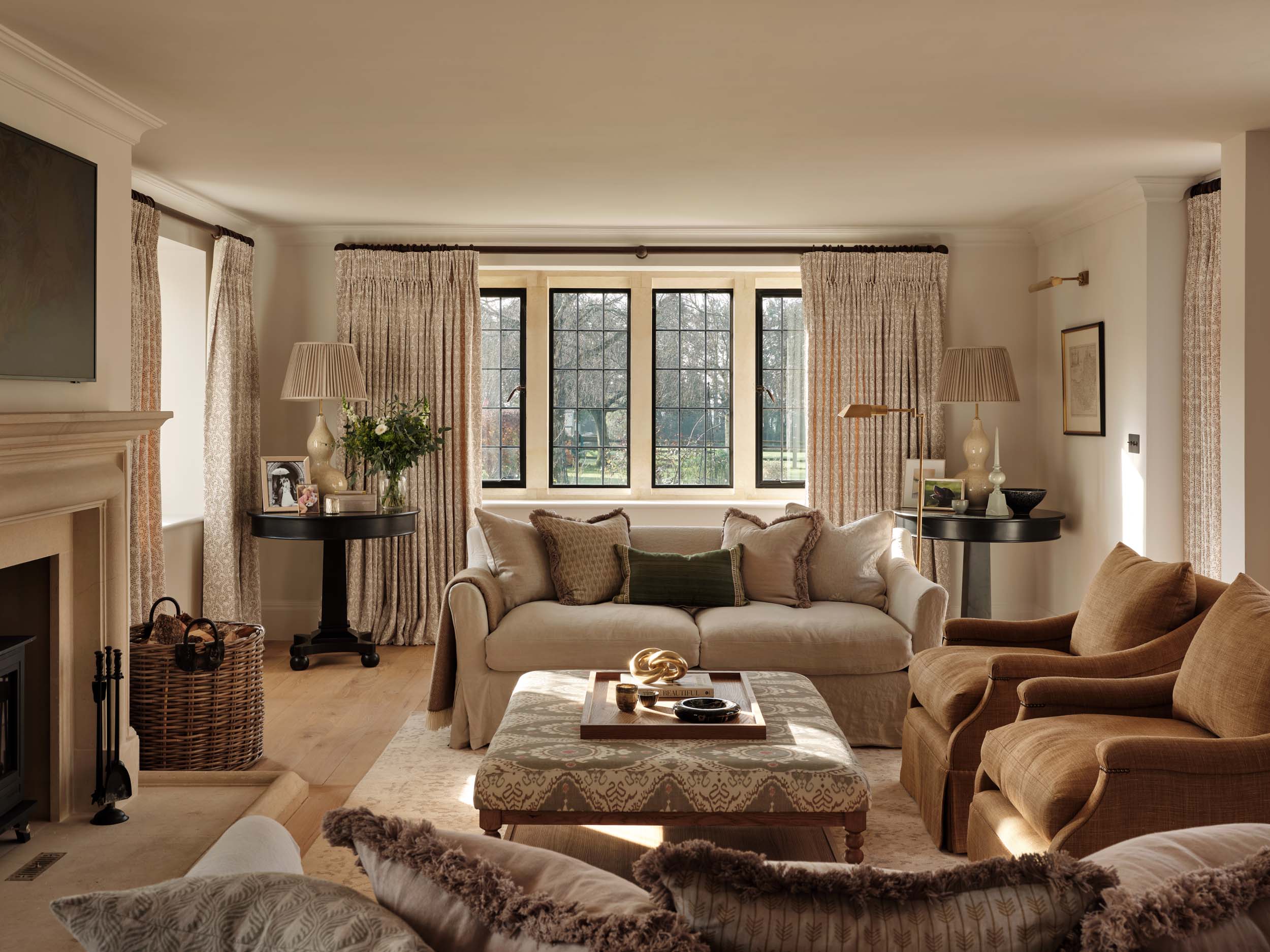 A beautiful Cotswolds formal living room interior design