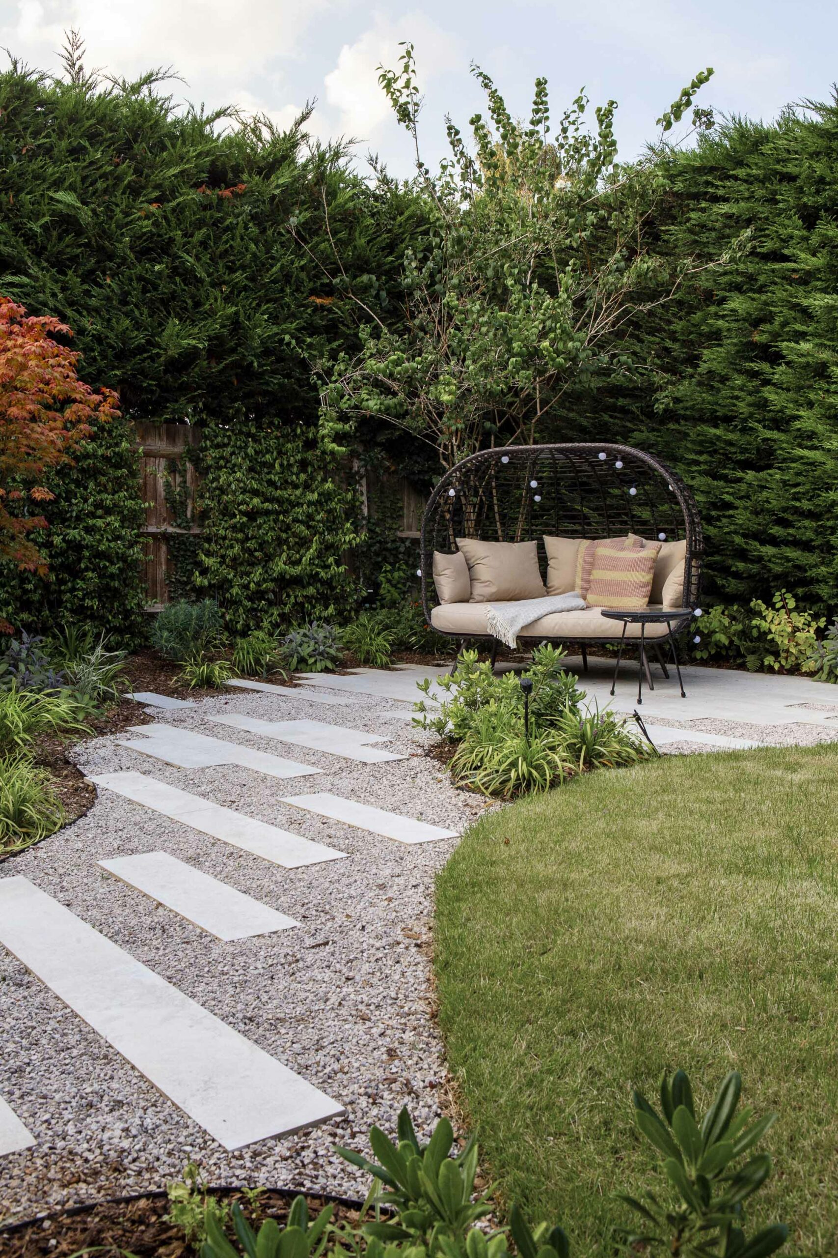 Beautiful green planting design garden and landscaping bucks family home