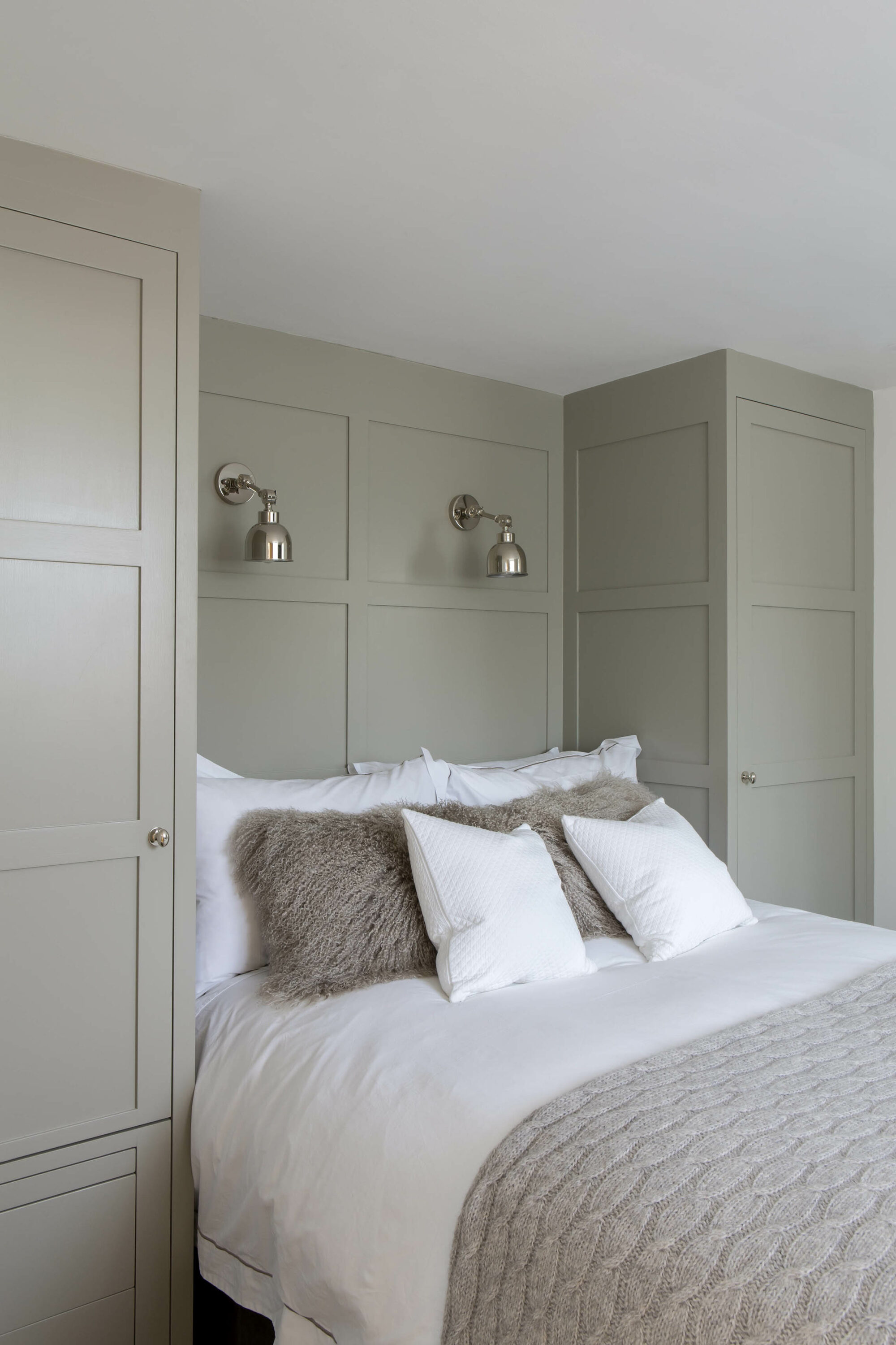 Minimal cottage style interior design