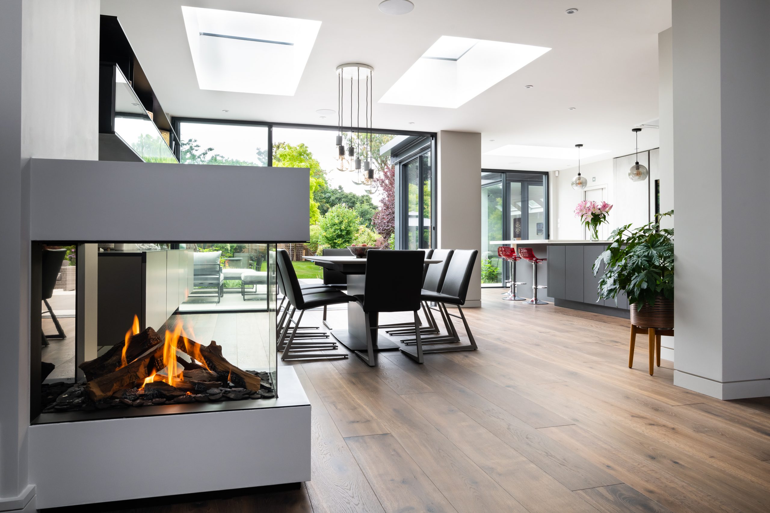 Contemporary surrey kitchen renovation