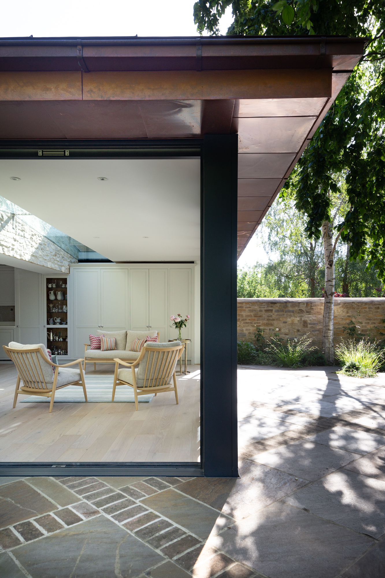 Fully glazed extension to beautiful cotswolds farmhouse
