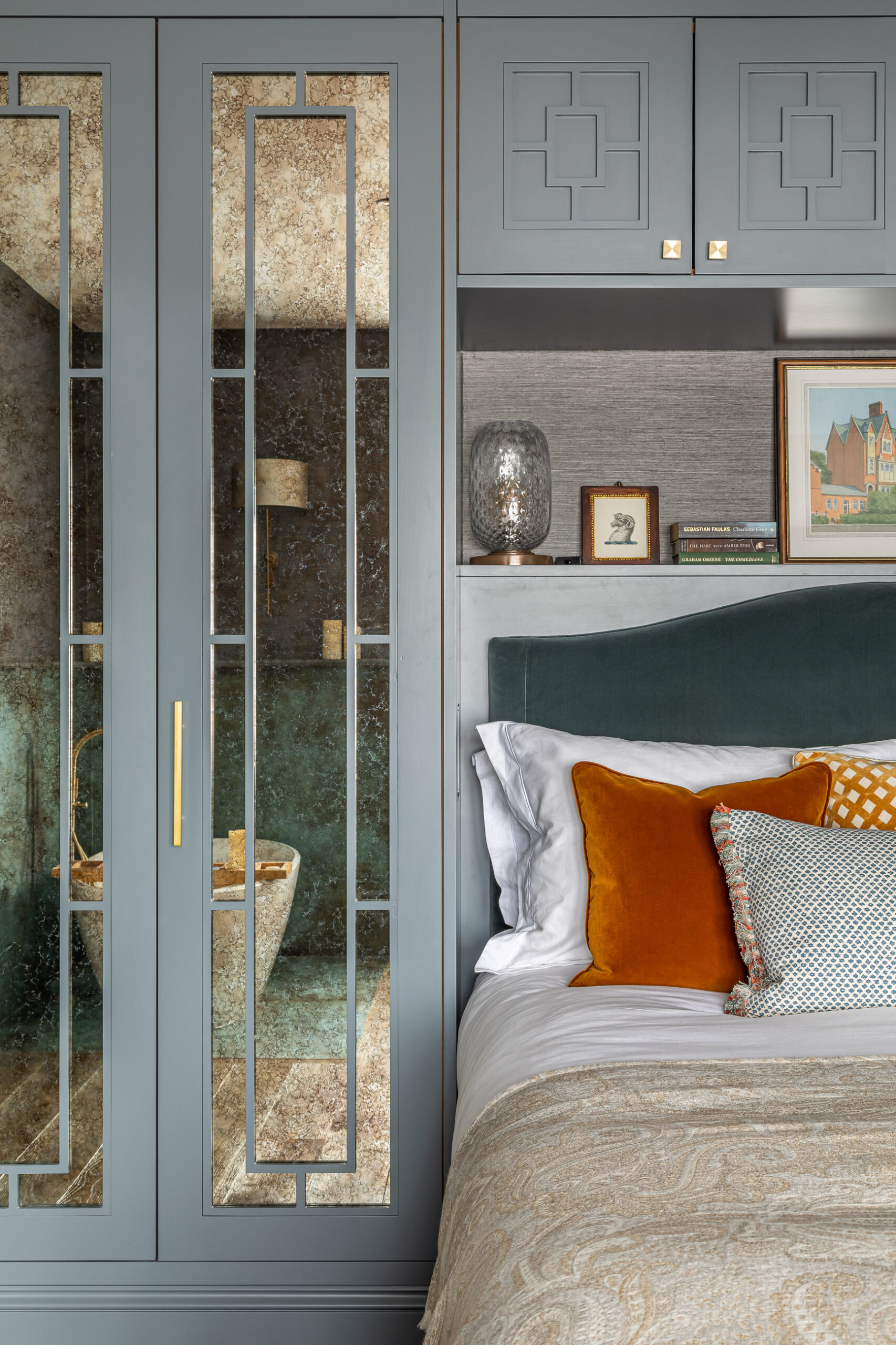Luxury bed cabinetry interior design