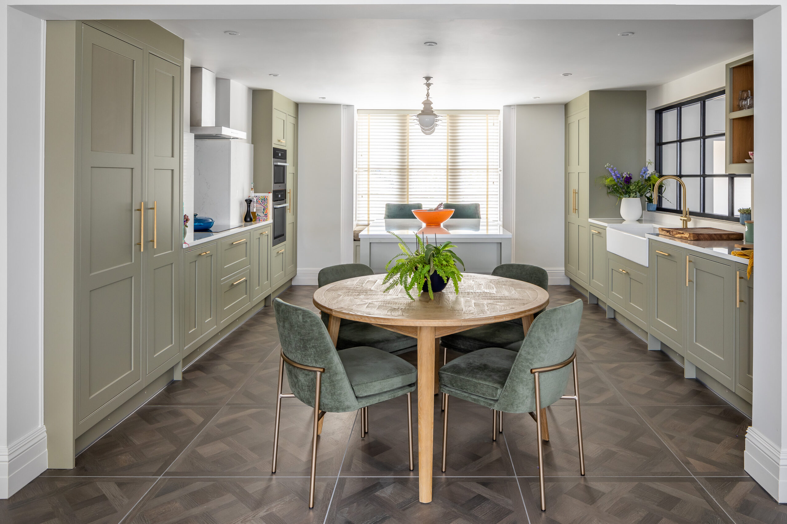 Modern townhouse kitchen