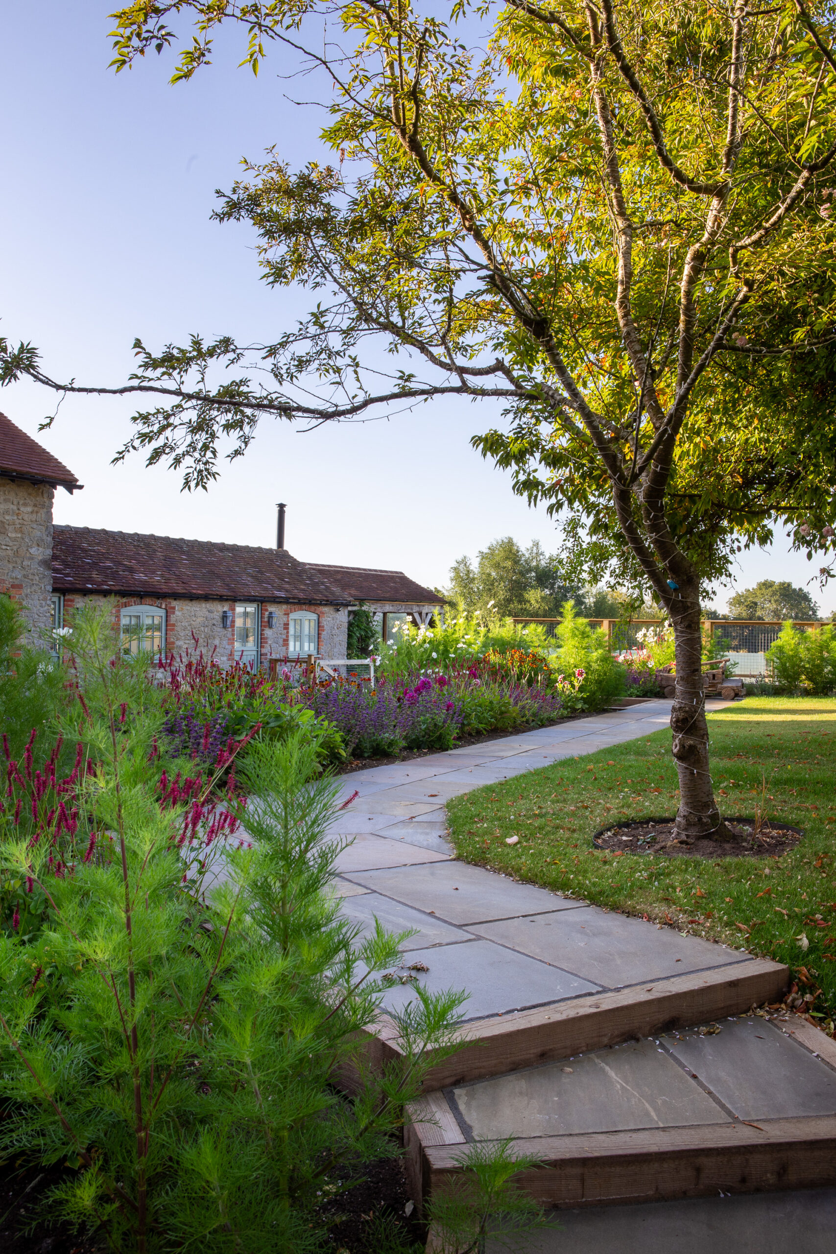 Country garden design transformation