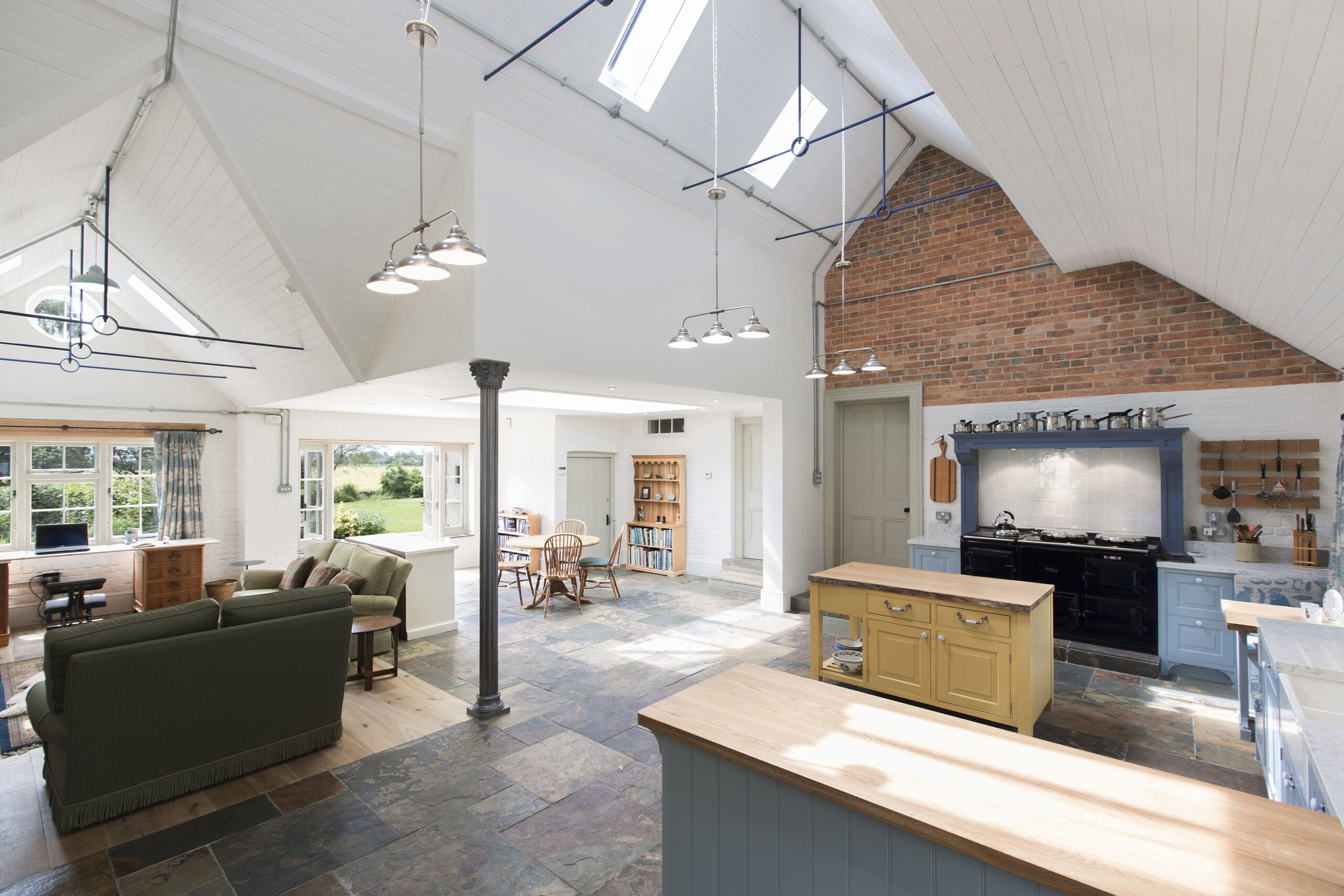 Open plan cottagecore house annex design