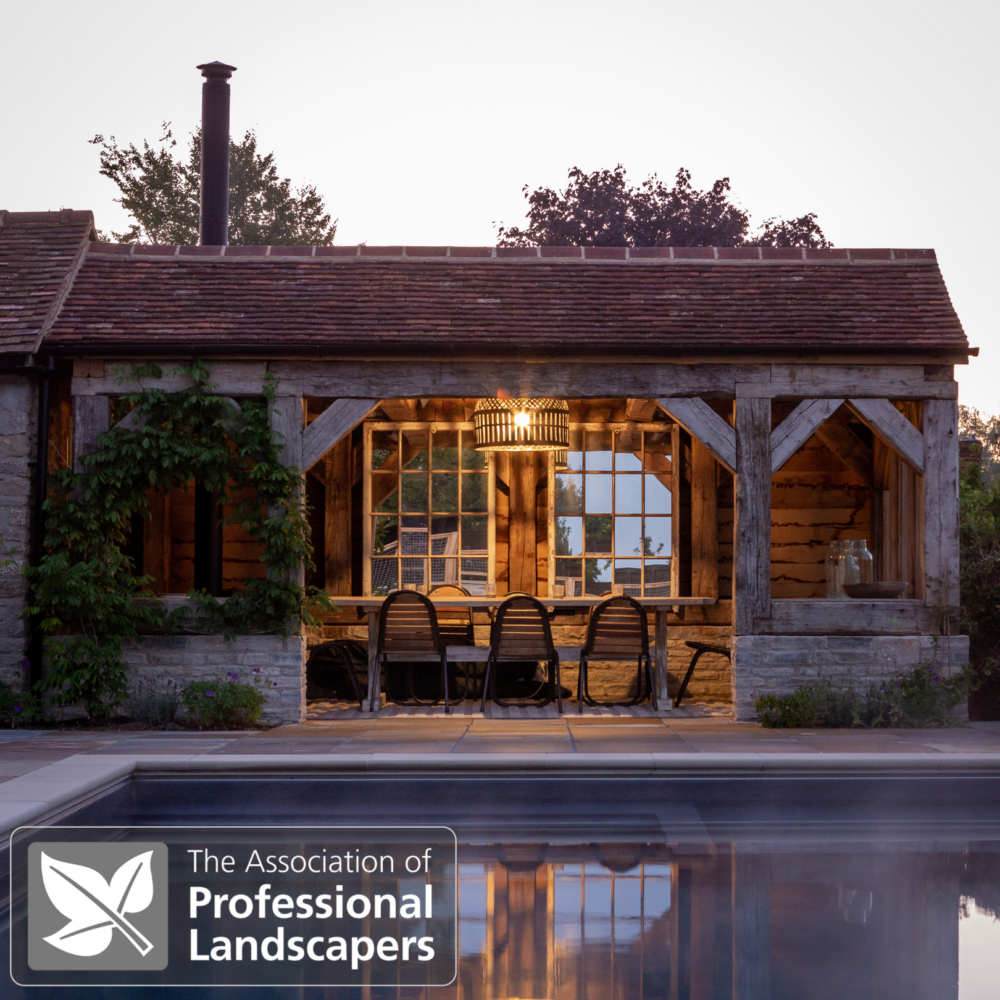 HollandGreen Landscapes, luxury garden designers in Oxfordshire & the Cotswolds, are awarded in the APL awards 2022